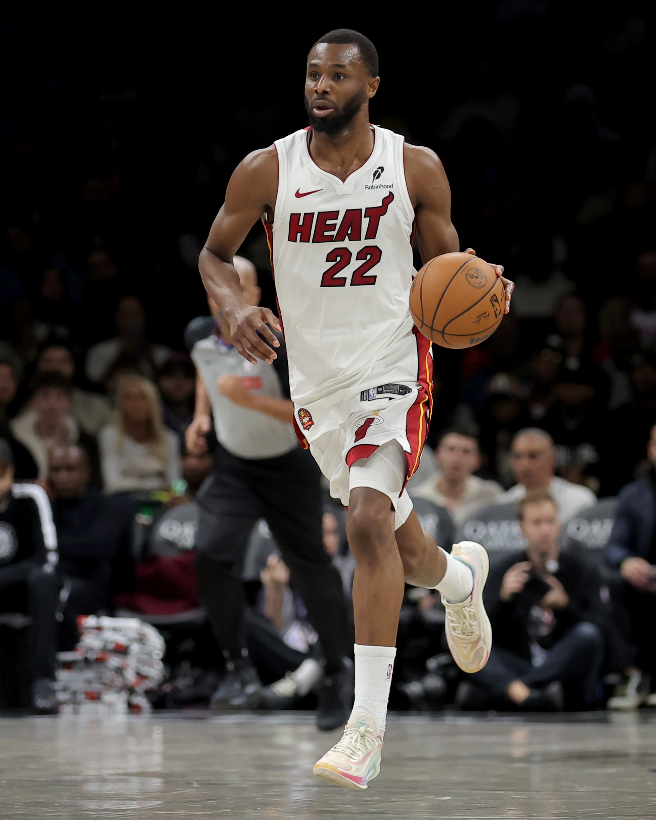 开云官网-维金斯：教练组一直跟我说要打得更有侵略性 我会保持下去的