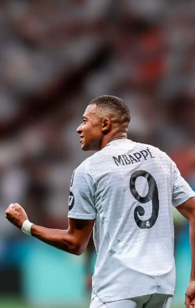 开云-拒绝皇马要求！姆巴佩团队翻脸，不愿复出对阵曼城，要失宠了|基利安·姆巴佩|伯纳乌|皇家马德里|阿韦洛亚|赫塔费_新浪体育_新浪新闻