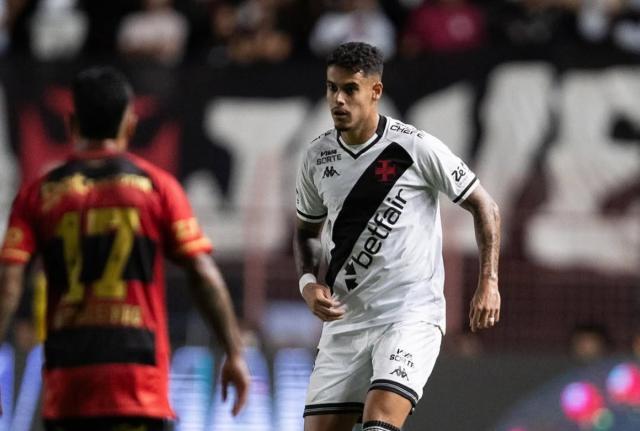 【独家】泰山引援无缘牵手博阿滕 巴甲中卫已成首选